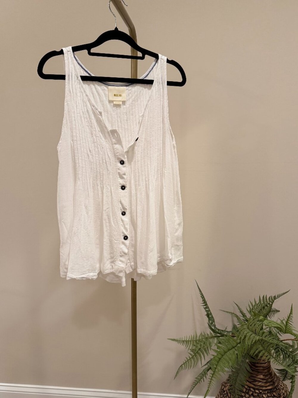 Anthropologie Maeve Pleated Flowy Tank